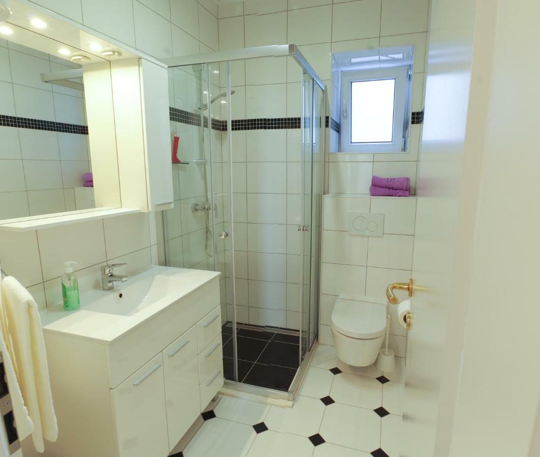 Open Hus Appartement Krvavica Buitenkant foto