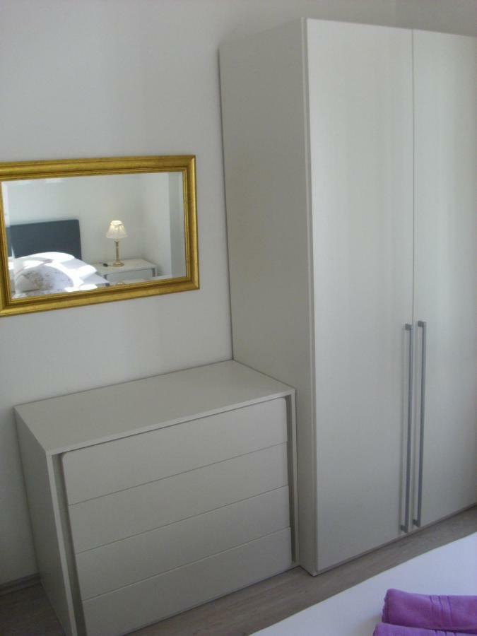 Open Hus Appartement Krvavica Buitenkant foto