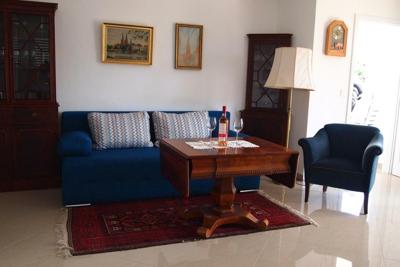 Open Hus Appartement Krvavica Buitenkant foto